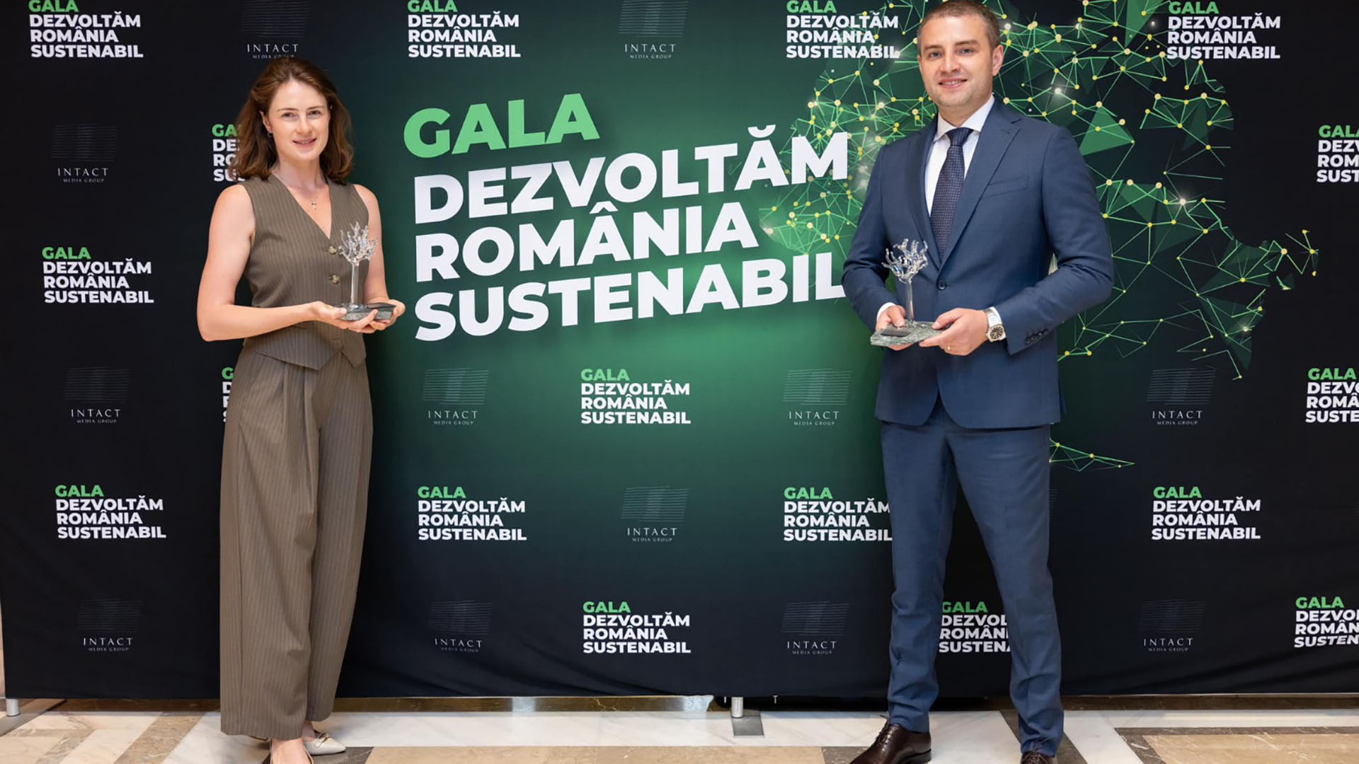 În acest an, Caravana Reciclării Creative a introdus sustenabilitatea în școlile și familiile a peste 100.000 de elevi, părinți și profesori